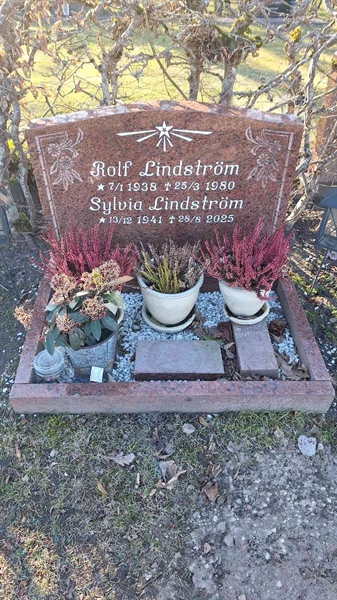 Hautatunnus: ON E   216-217