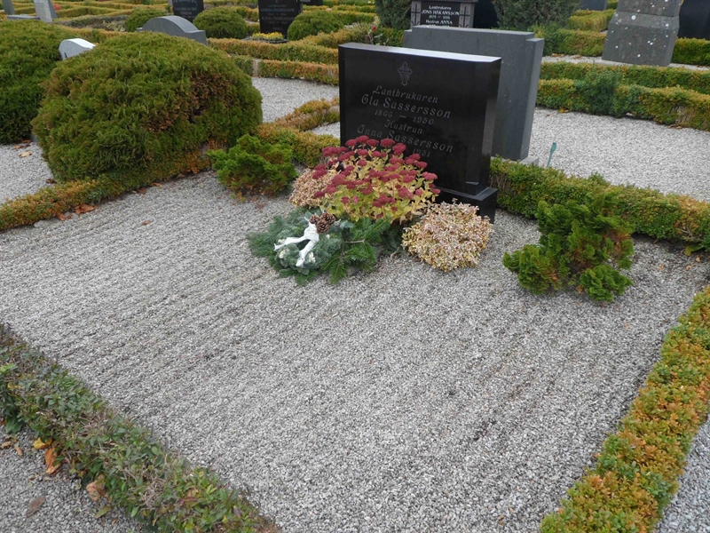 Grave number: ÖT GVK2  47:1, 47:2, 47:3