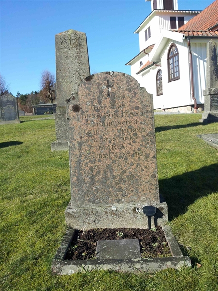 Grave number: Tk 06    46, 47