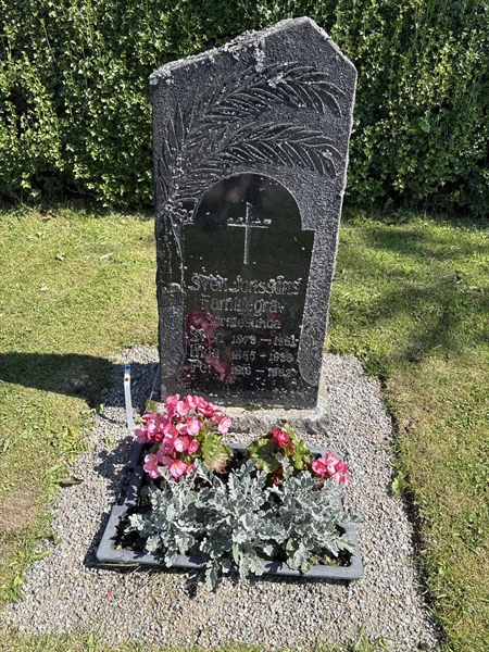 Grave number: 4 G GE 10-11