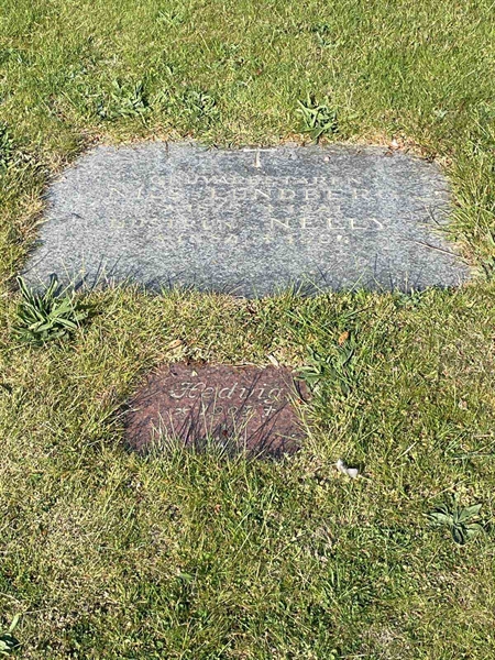 Grave number: EK C 1     6