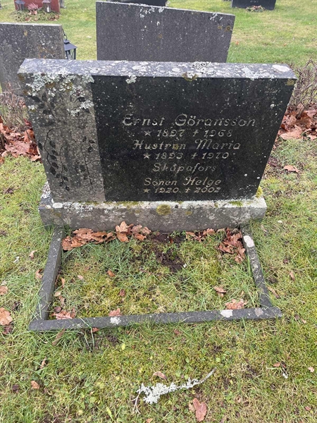 Grave number: Lax mell Kv3 61+62