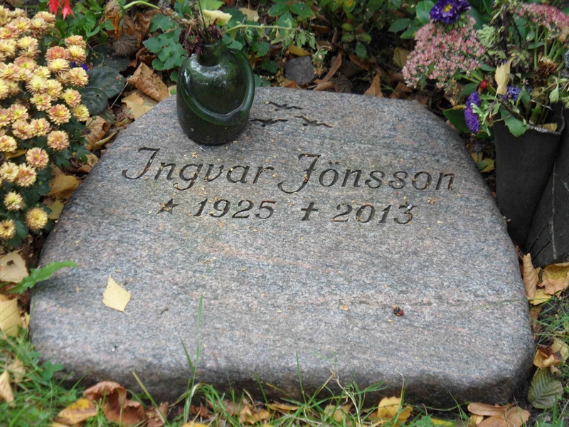 Grave number: FLÄ URNL    52