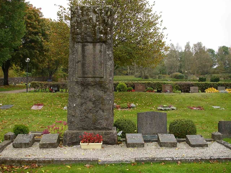 Grave number: HK G    75, 76, 77, 78