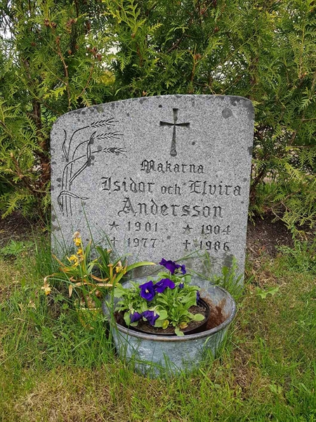 Grave number: 4 UL    42