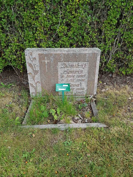 Grave number: 4 M    37-38
