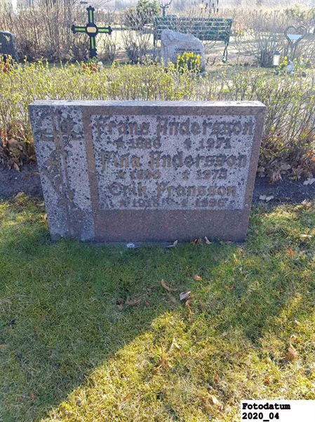 Grave number: 3 C 11    51