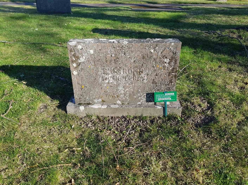 Grave number: 3 B 10    17