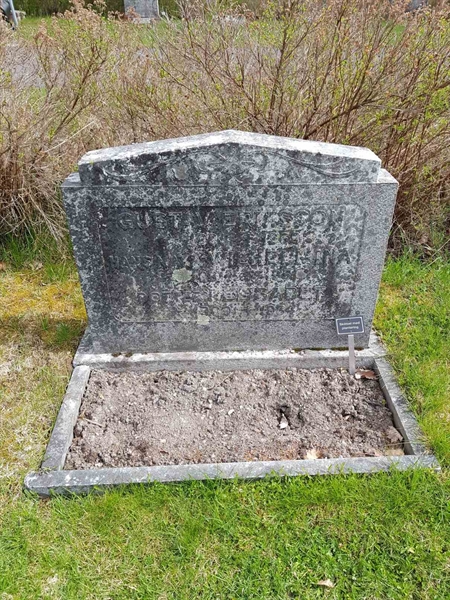 Grave number: 4 E    47