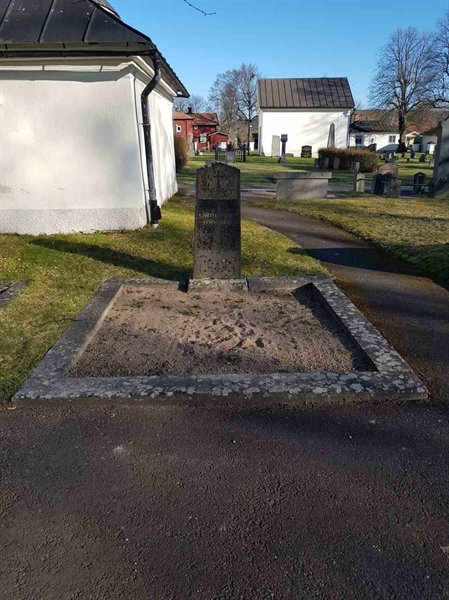 Grave number: 3 B 10    12
