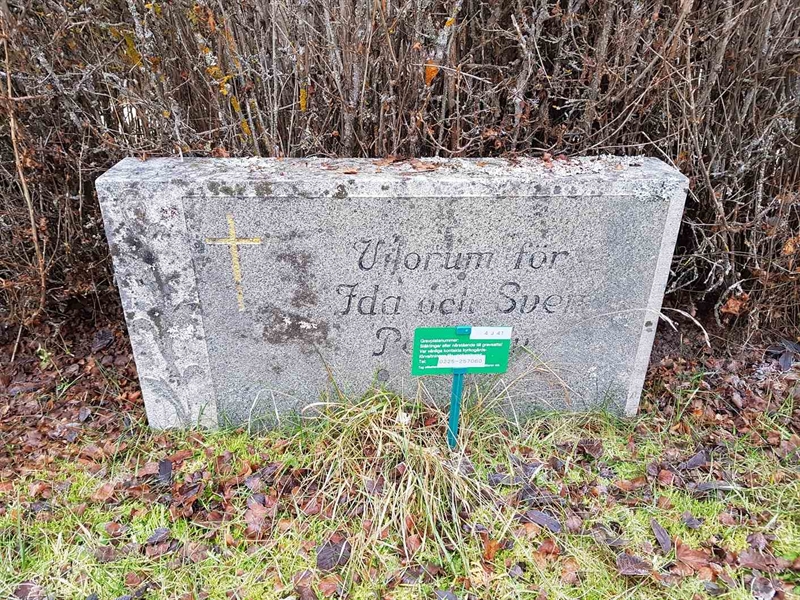 Grave number: 4 J    41