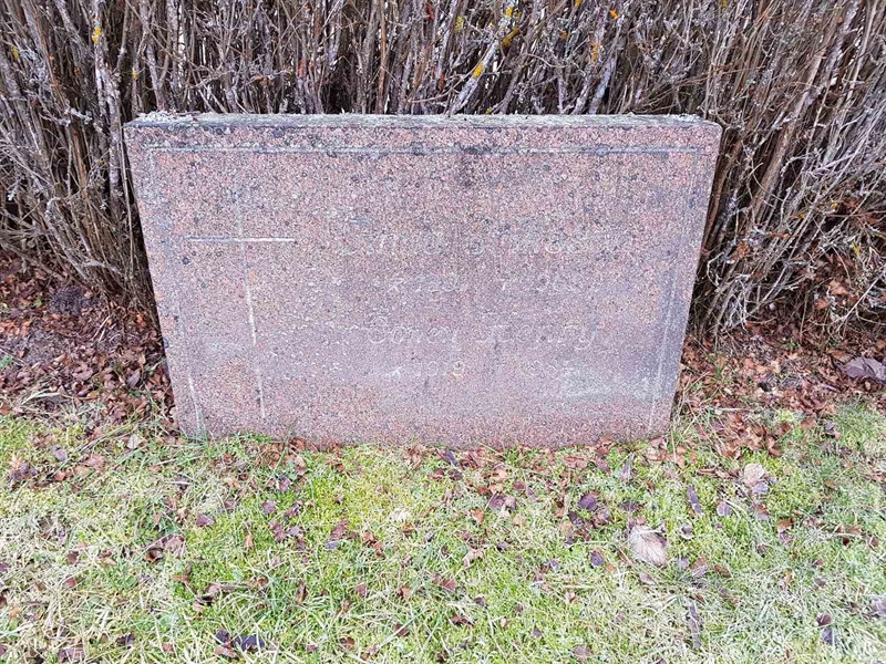 Grave number: 4 J    26