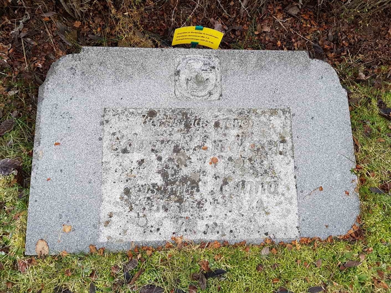 Grave number: 4 J    16-17