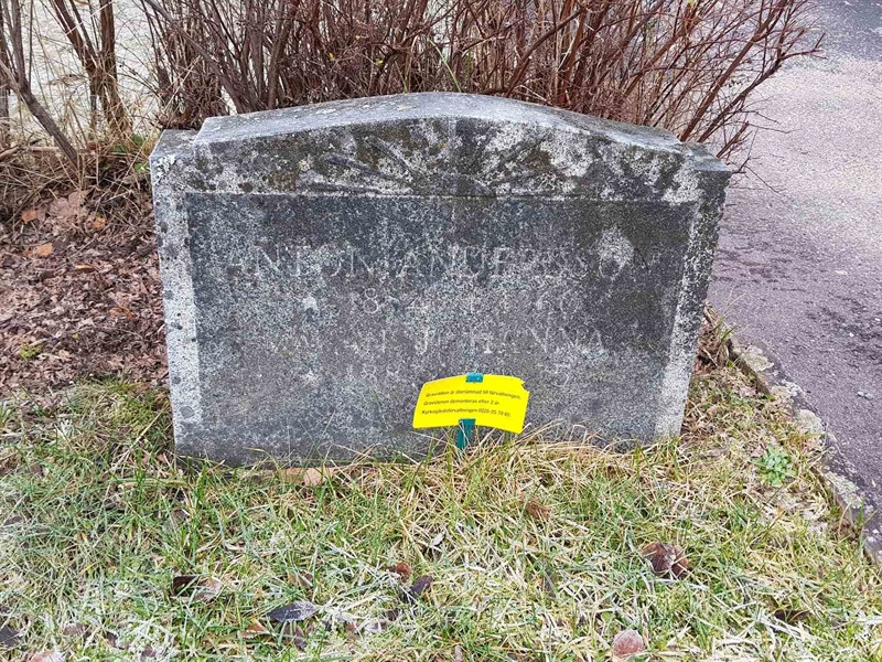 Grave number: 4 G    17