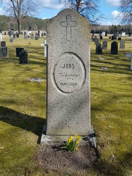 Grave number: 3 B 08    89