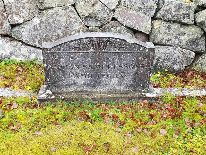 Grave number: 4 B    16