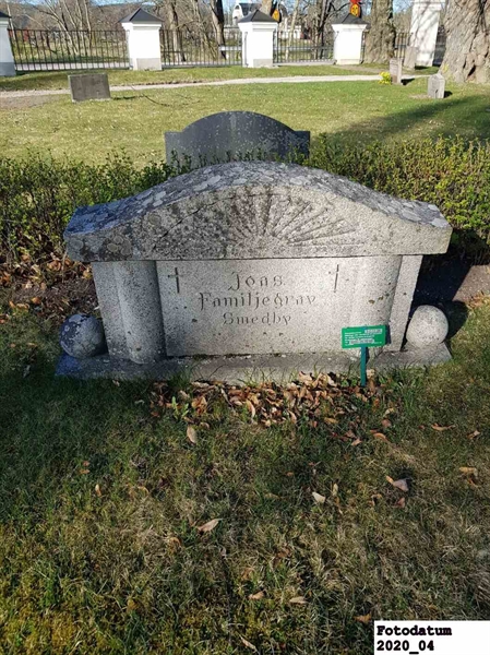 Grave number: 3 C 11    20