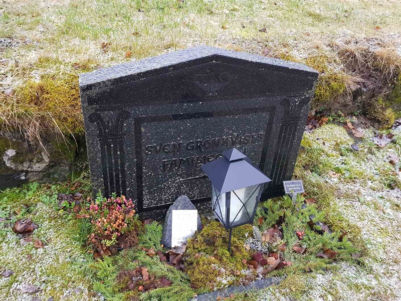 Grave number: 4 F    16