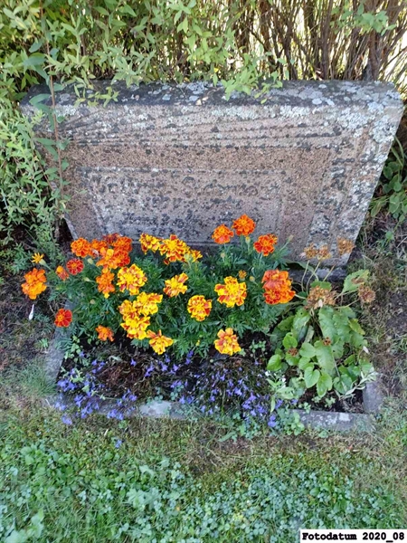 Grave number: 4 H    10