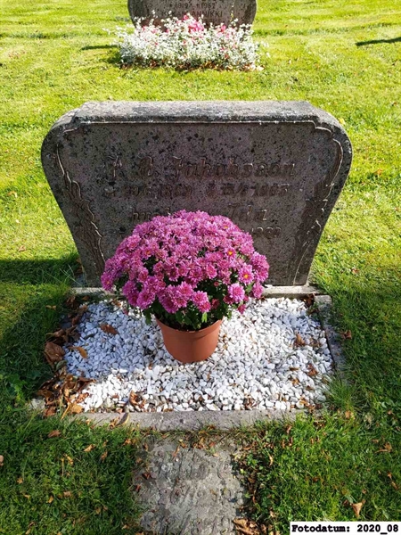 Grave number: 2 F    31