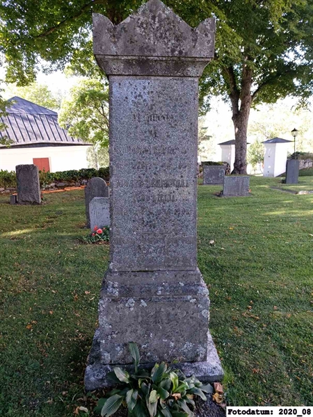 Grave number: 2 C    13