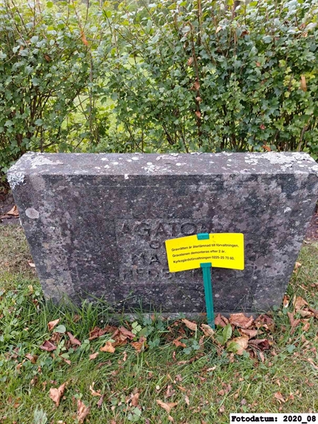 Grave number: 2 G    21