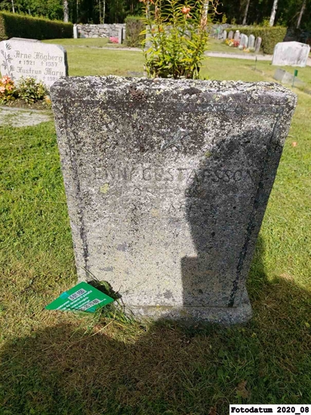 Grave number: 5 01   155