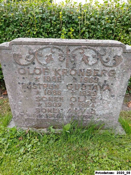 Grave number: 2 G    38