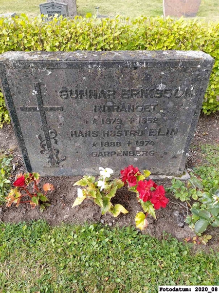 Grave number: 2 H    16