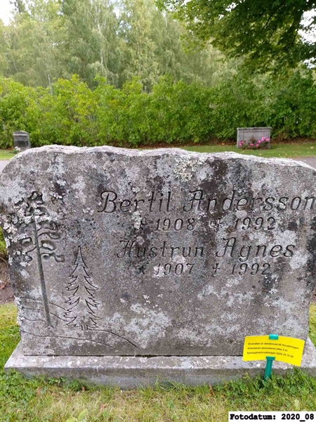 Grave number: 2 G    74