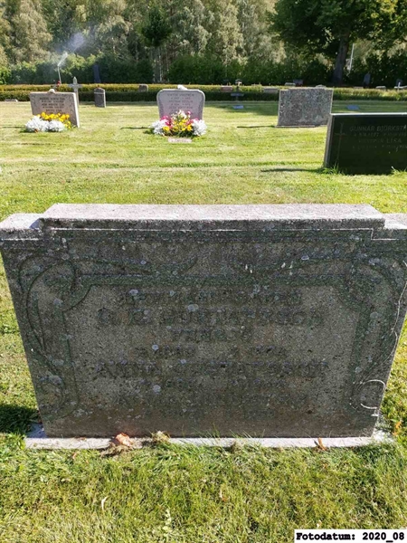 Grave number: 2 F    37