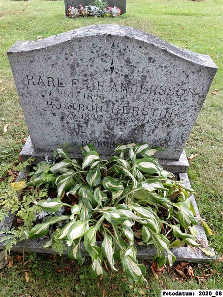 Grave number: 2 H    24