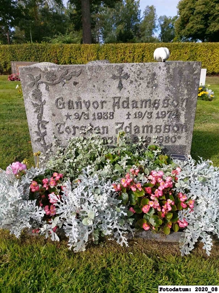 Grave number: 2 L    29