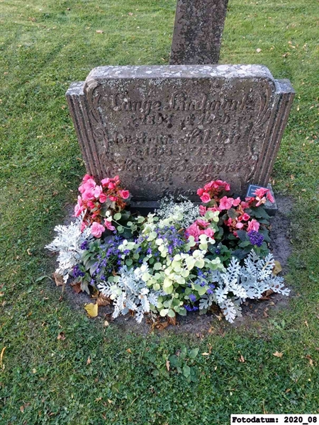Grave number: 2 C    23