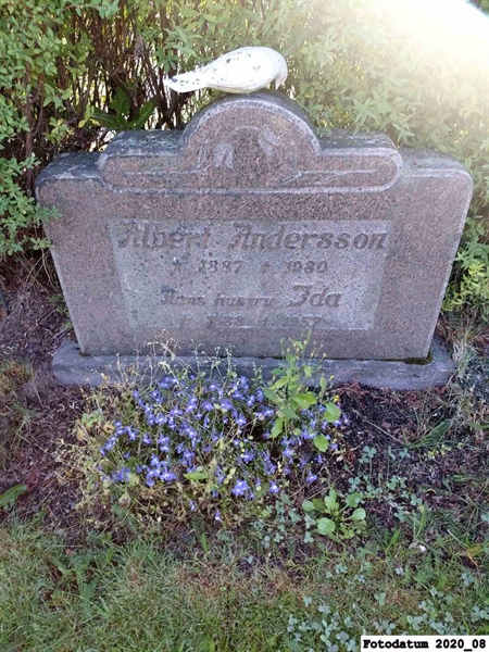 Grave number: 4 H     2