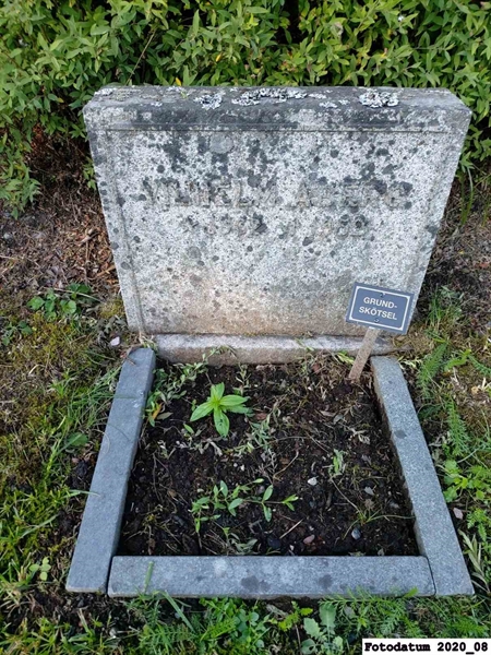 Grave number: 4 H    55