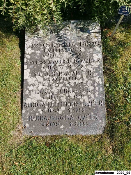 Grave number: 1 N   546-547