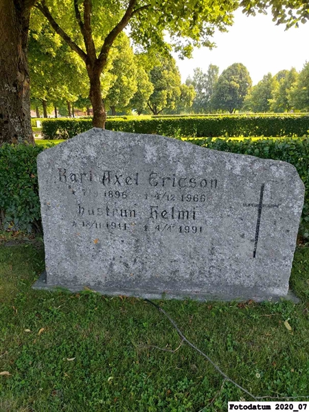 Grave number: 1 H B   152