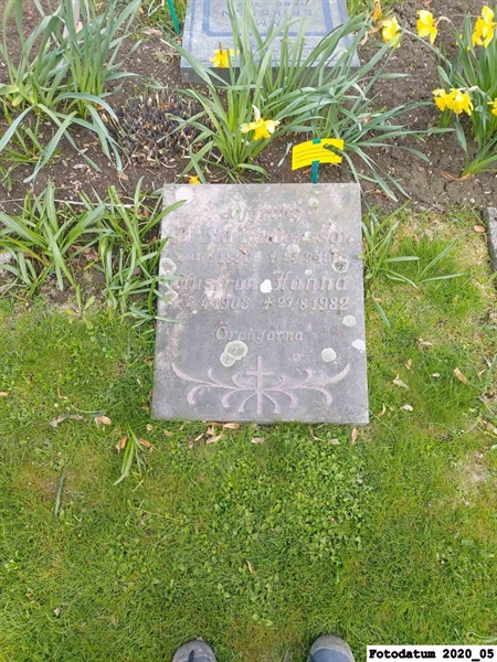 Grave number: 1 H F    52