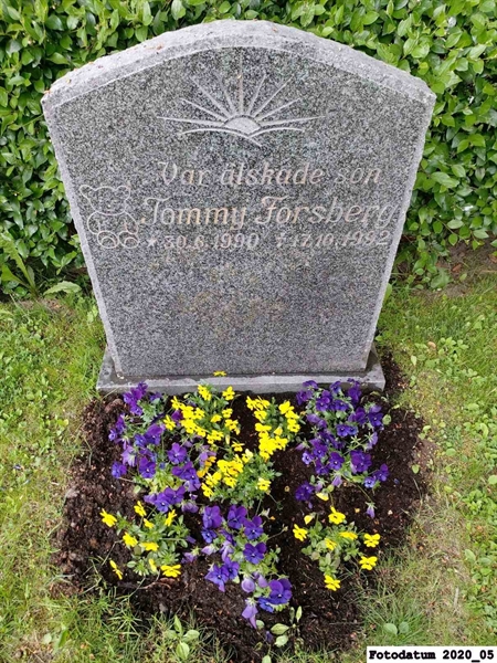 Grave number: 1 H H   139