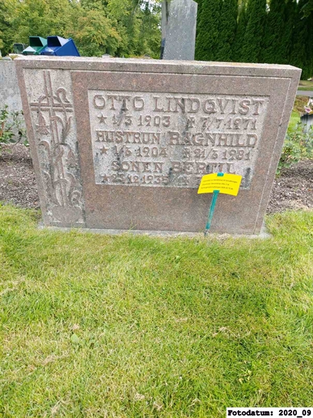 Grave number: 1 N UL    28