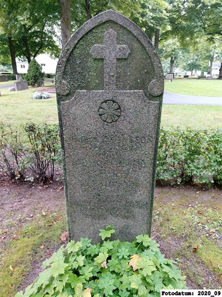 Grave number: 1 Ö 1     7