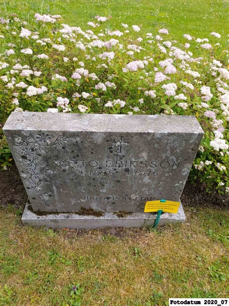 Grave number: 1 H M   151