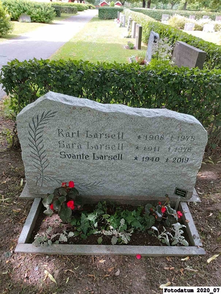 Grave number: 1 H M   188