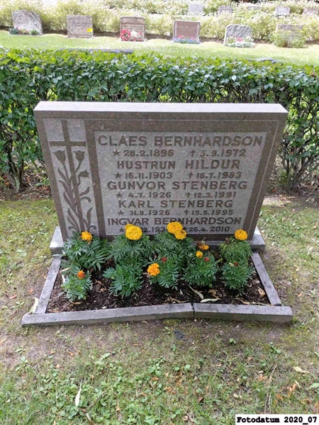 Grave number: 1 H M   184