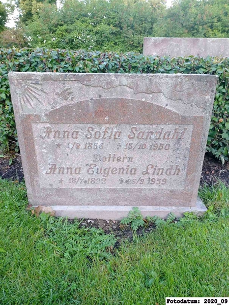 Grave number: 1 Ö 22    55