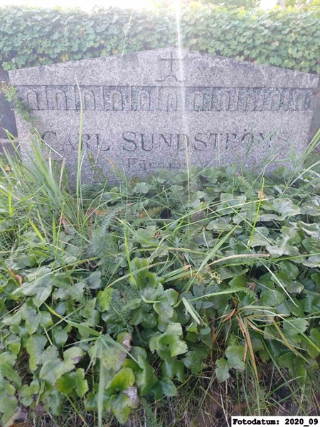 Grave number: 1 Ö 20   124