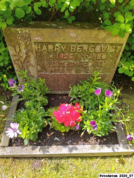 Grave number: 1 H R    83