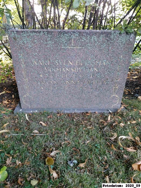 Grave number: 1 Ö 23    48