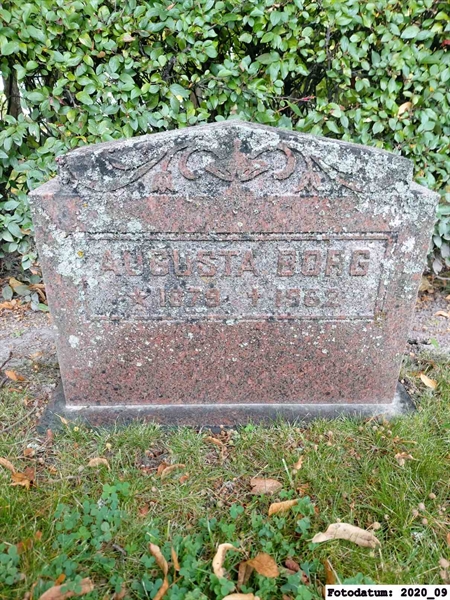 Grave number: 1 Ö 36   106V